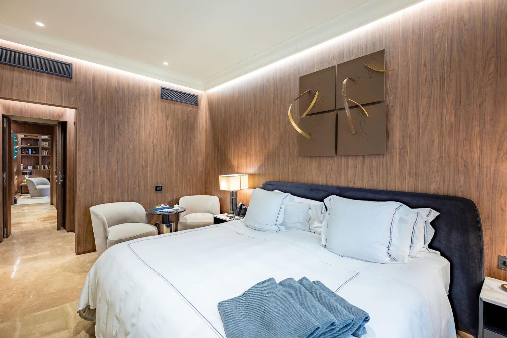 The First Dolce - Preferred Hotels & Resorts Рим Екстер'єр фото